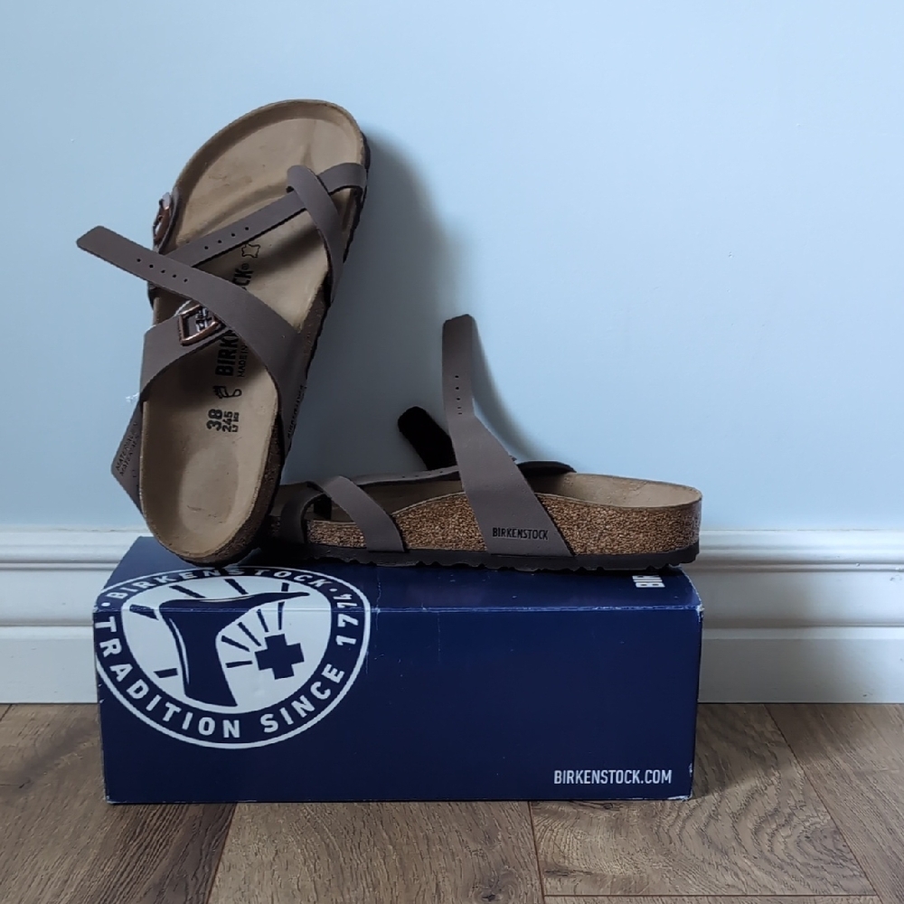 Birkenstock Women's Brown Sandals